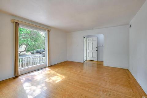 621 Pierce St, Vallejo, CA 94590 photo 5