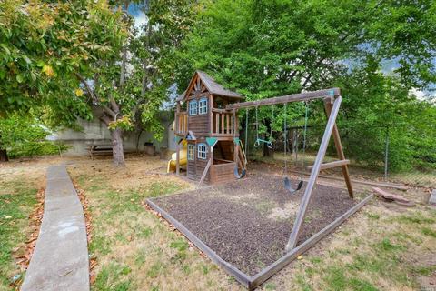 621 Pierce St, Vallejo, CA 94590 photo 28