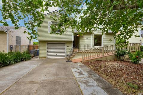 621 Pierce St, Vallejo, CA 94590 photo 2