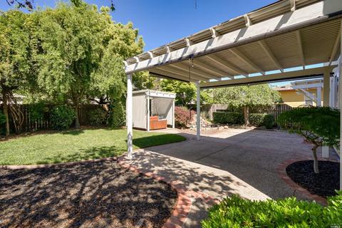 210 Bouquet Cir, Windsor, CA 95492 photo 29