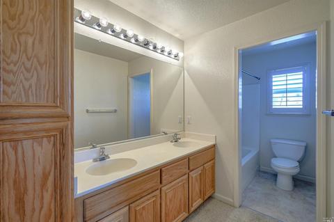210 Bouquet Cir, Windsor, CA 95492 photo 20