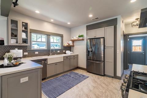 516 Walnut Ave, Ukiah, CA 95482 photo 11