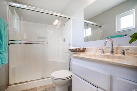 402 Robert Rd, Vacaville, CA 95687 photo 17
