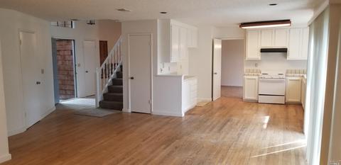 961 Hickory Ave, Fairfield, CA 94533 photo 8