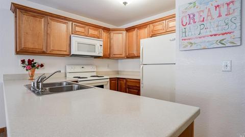 83 Creek Ct, Cotati, CA 94931 photo 9