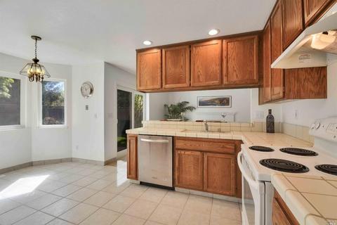 8872 Lebec Ln, Cotati, CA 94931 photo 13