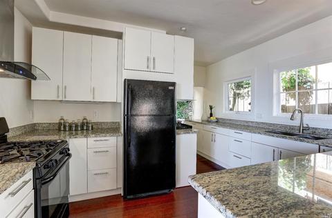 57 Summit Dr, Corte Madera, CA 94925 photo 6
