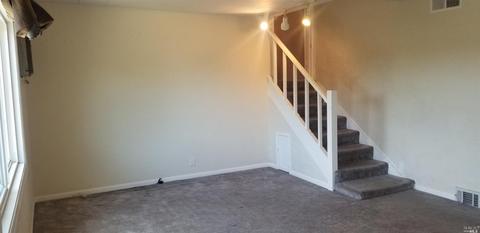 137 Jordan St, Vallejo, CA 94591 photo 3