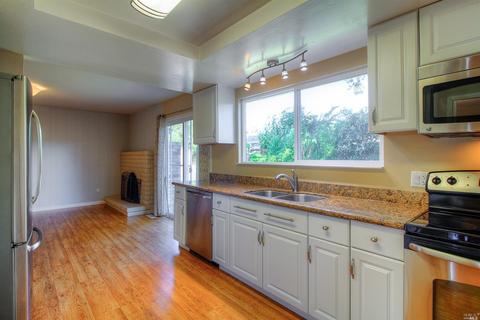 4036 Trinity Dr, Santa Rosa, CA 95405 photo 7