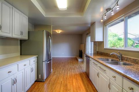 4036 Trinity Dr, Santa Rosa, CA 95405 photo 8