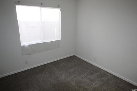 100 Pumice Dr, Vallejo, CA 94589 photo 17
