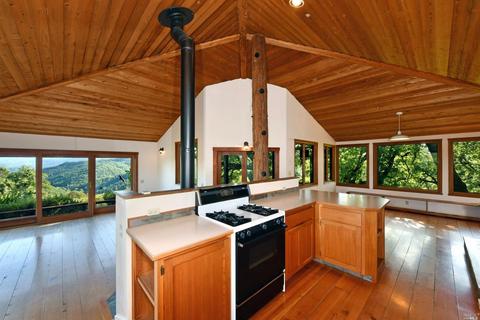 Undisclosed, Cloverdale, CA 95425 photo 9