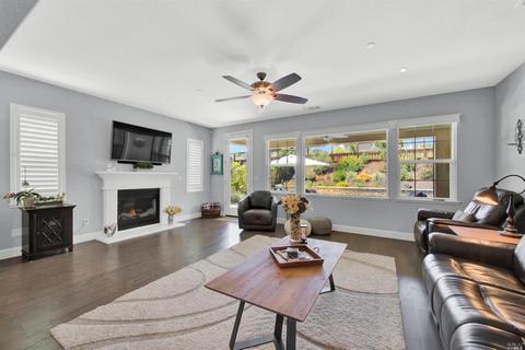 606 Elderberry Loop, Vacaville, CA 95688 photo 11