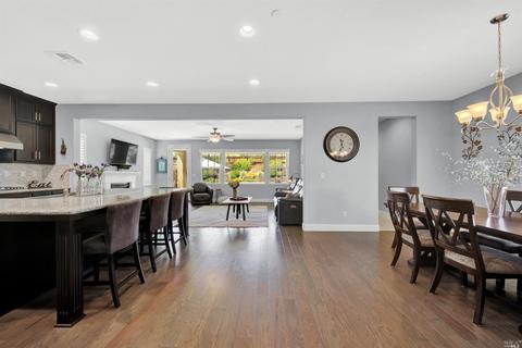 606 Elderberry Loop, Vacaville, CA 95688 photo 9