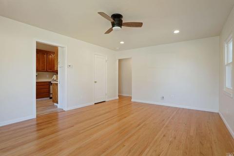113 Granville Ave, Vallejo, CA 94591 photo 7