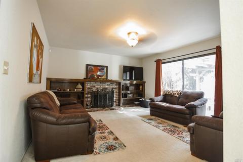 1660 Moraga Dr, Fairfield, CA 94534 photo 7