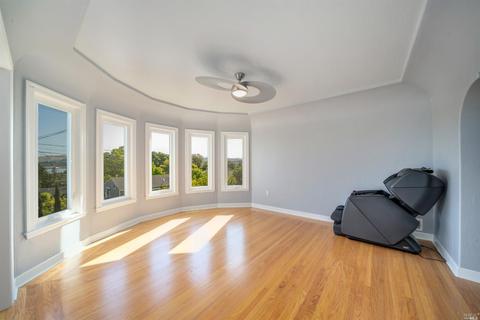 40 D St, Vallejo, CA 94590 photo 14