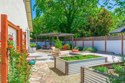 548 Este Madera Dr, Sonoma, CA 95476 photo 30