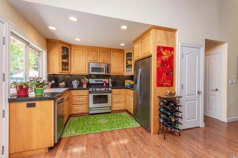 548 Este Madera Dr, Sonoma, CA 95476 photo 11
