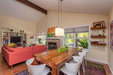 548 Este Madera Dr, Sonoma, CA 95476 photo 8