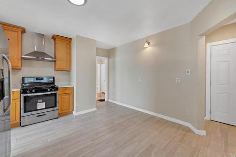 1015 Colusa St, Vallejo, CA 94590 photo 24