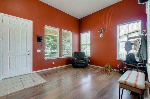 112 St Michael Ct, Cloverdale, CA 95425 photo 7