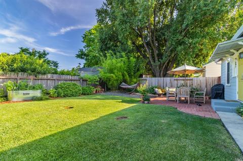 1916 E Haven Dr, Santa Rosa, CA 95404 photo 28