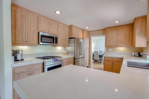 401 Cayetano Ct, Windsor, CA 95492 photo 11