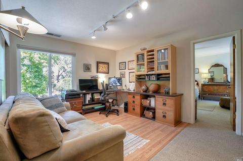 6228 Lockwood Dr, Windsor, CA 95492 photo 18