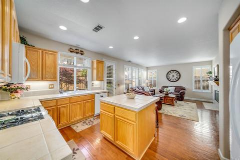 444 Goblet Pl, Windsor, CA 95492 photo 3
