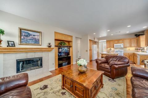 444 Goblet Pl, Windsor, CA 95492 photo 6