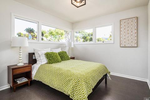 32 Crest Ave, Richmond, CA 94801 photo 16