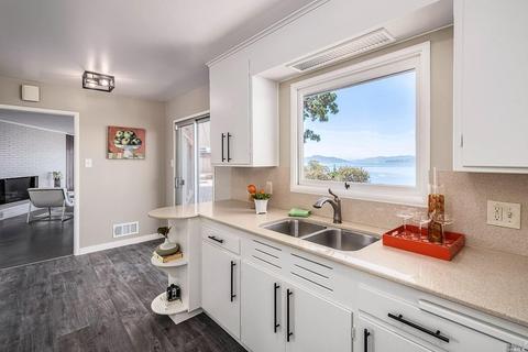 32 Crest Ave, Richmond, CA 94801 photo 7