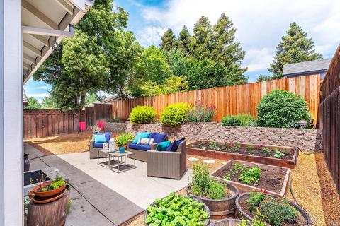 512 Cockspur Ct, Windsor, CA 95492 photo 5