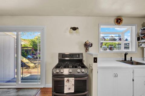320 Walnut Ave, Vacaville, CA 95688 photo 14