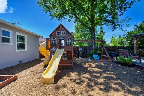 320 Walnut Ave, Vacaville, CA 95688 photo 28