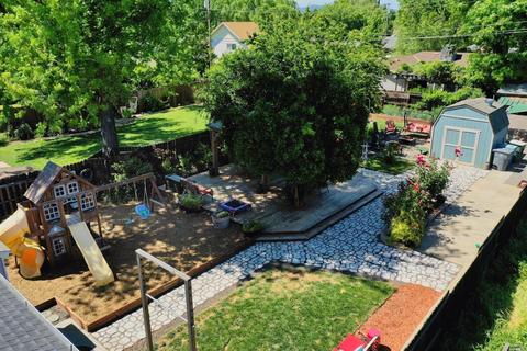 320 Walnut Ave, Vacaville, CA 95688 photo 32