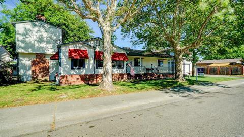 540 N Washington St, Dixon, CA 95620 photo 2