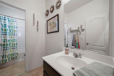 548 Chaparral Loop, Vacaville, CA 95688 photo 29