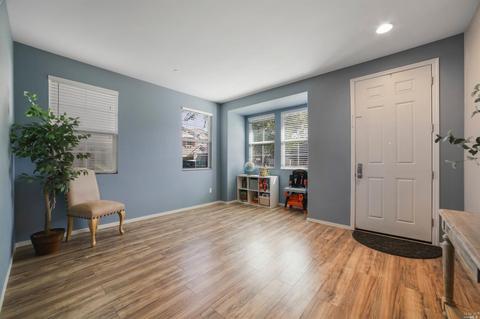 548 Chaparral Loop, Vacaville, CA 95688 photo 10