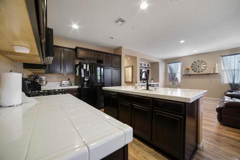 548 Chaparral Loop, Vacaville, CA 95688 photo 15
