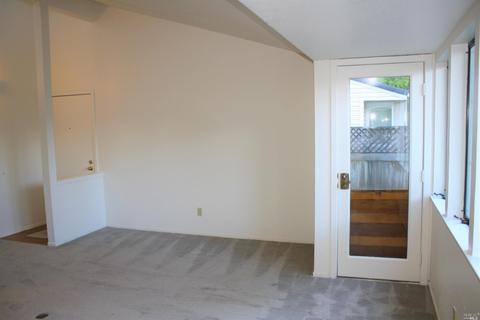 5 George St, Cotati, CA 94931 photo 3