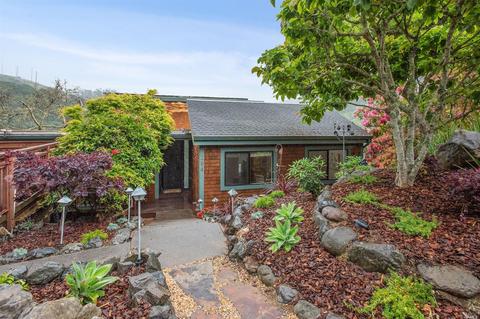 384 Carrera Dr, Mill Valley, CA 94941 photo 2