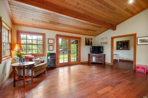 421 Sexton St, Sebastopol, CA 95472 photo 5