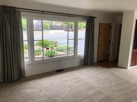 221 E Spring St, Napa, CA 94559 photo 3