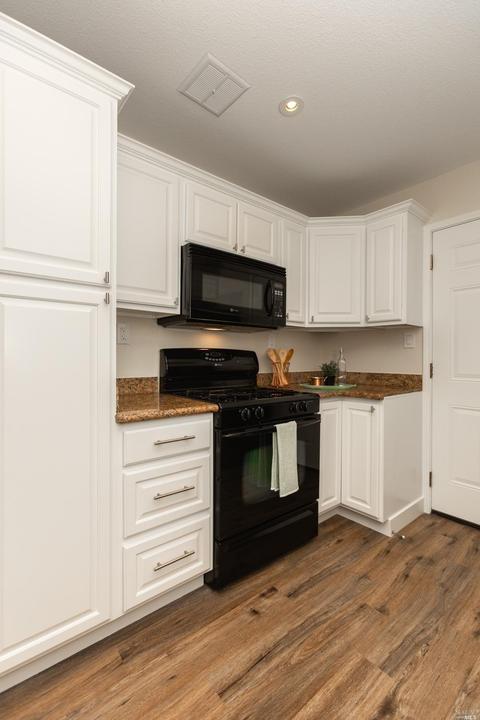 2173 Delpha Dr, Napa, CA 94558 photo 15