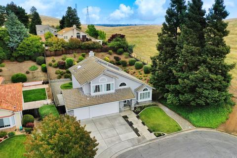 2400 Peninsula Ct, Fairfield, CA 94534 photo 1