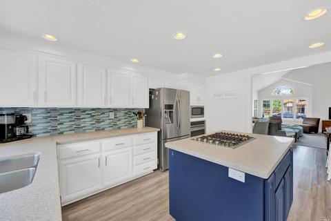 2400 Peninsula Ct, Fairfield, CA 94534 photo 21