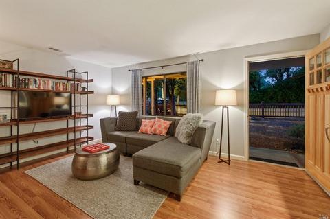 150 Academy Ln, Sonoma, CA 95476 photo 4