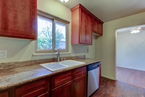 100 Sage St, Vallejo, CA 94589 photo 9